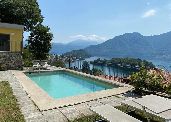 Apartman 5 - Sleeps Up To 10 By Italian Sala Comacina